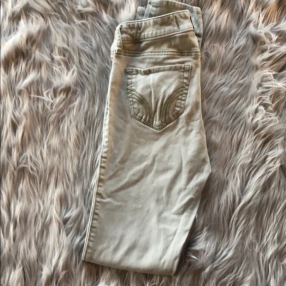 Hollister jeans - Picture 1 of 2